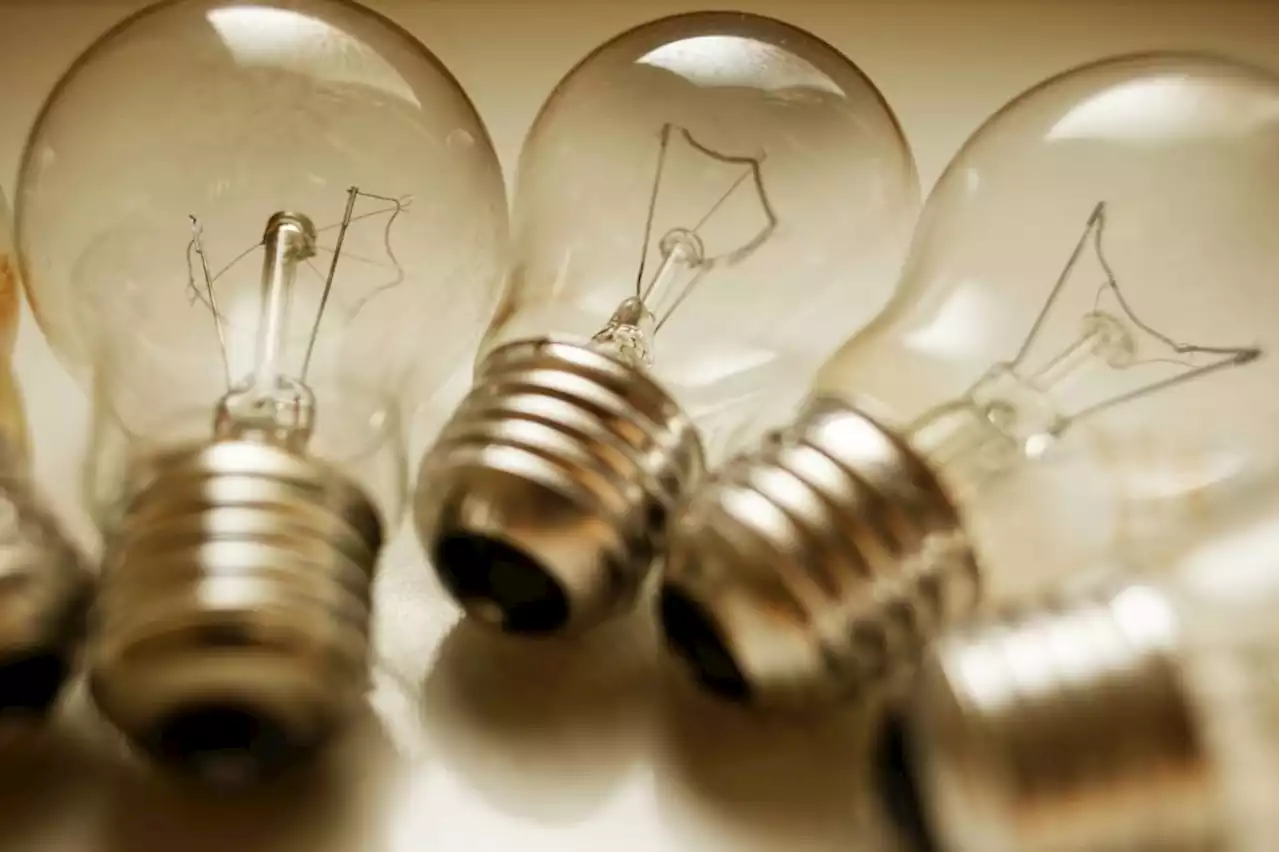 What you need to know about the incandescent light bulb ban