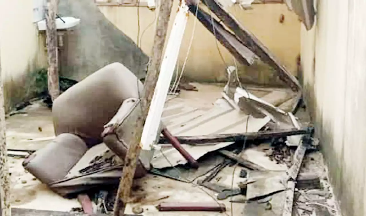 Residents groan as medical workers desert collapsed Ogun health centre