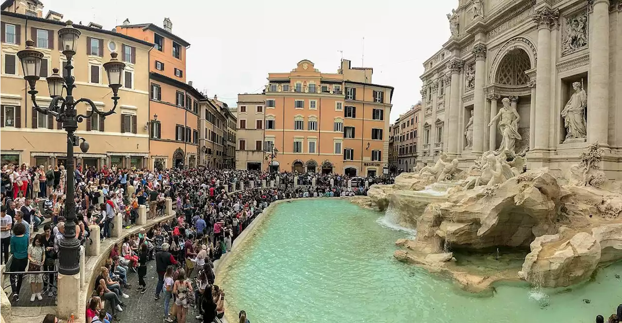 Stadt Rom denkt über regulierten Zugang zum Trevi-Brunnen nach