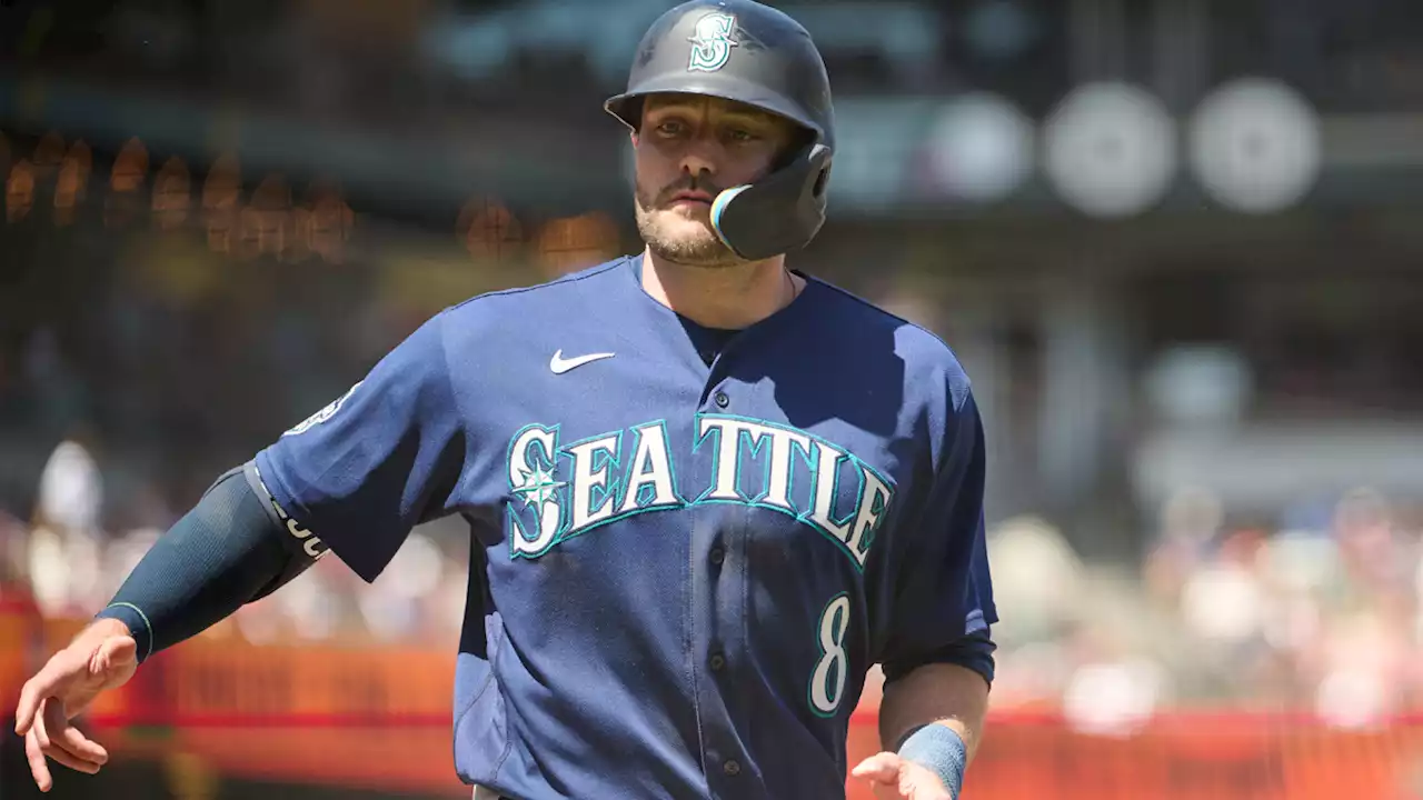 Report: Giants acquiring Pollock, Mathias from Mariners