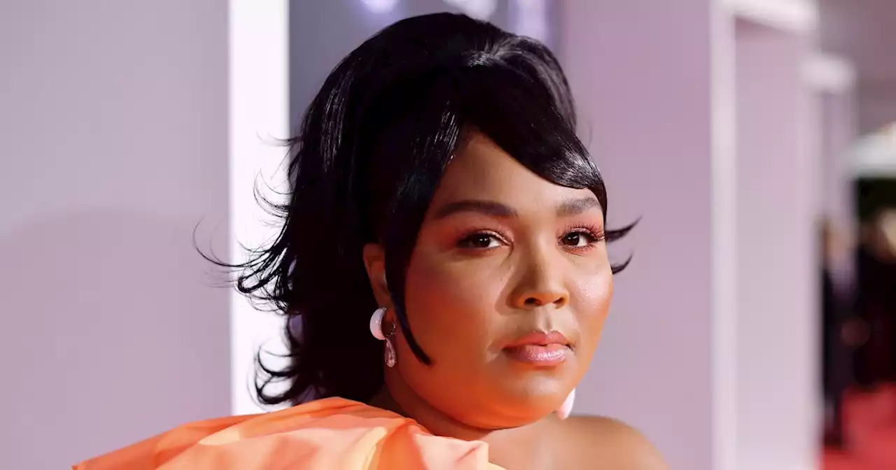 Former Lizzo dancers were weight-shamed and pressured while at strip club, lawsuit says