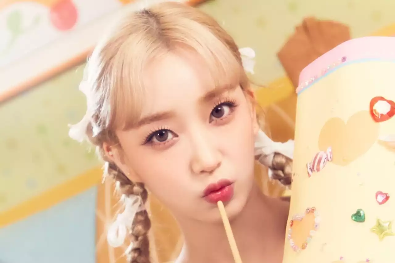 Update: STAYC’s Sumin Gets Creative In Cute Trailer Film And Photos For “TEENFRESH”