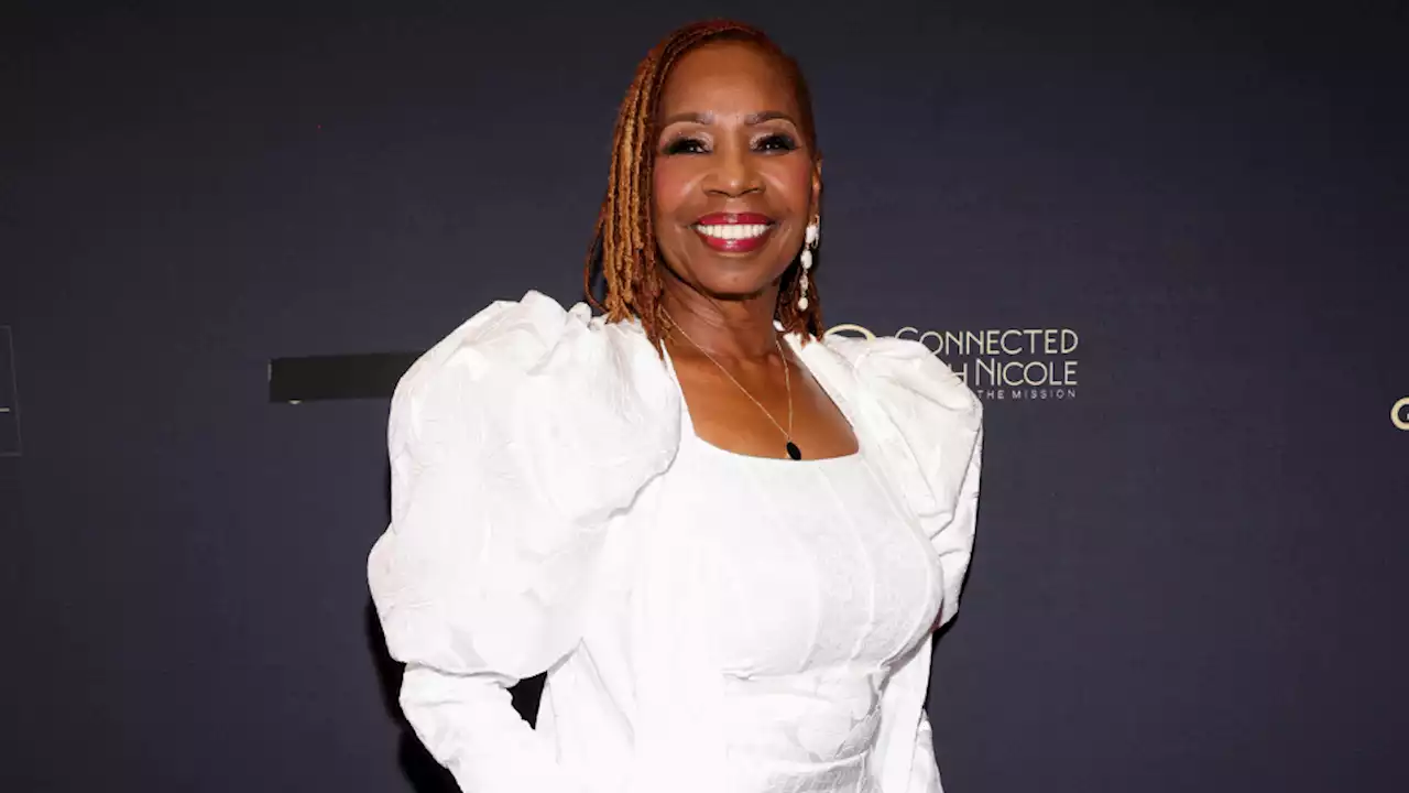 Oprah Network Life Coach Iyanla Vanzant’s Youngest Daughter Died Age 49