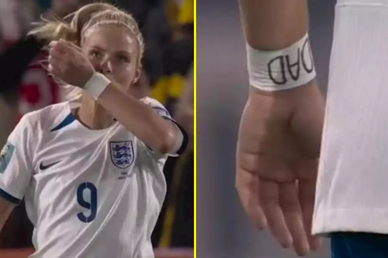 Rachel Daly pays tribute to late father with touching celebration after England goal