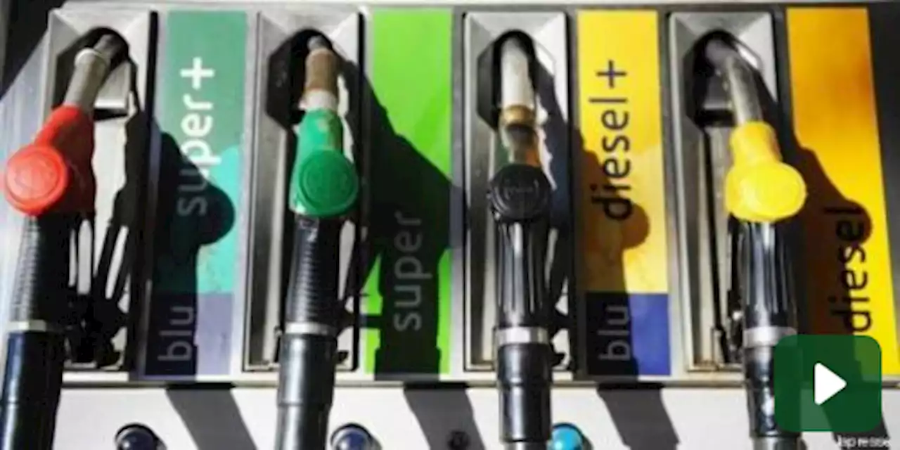 Benzina, ecco i prezzi medi, la Puglia è la più cara