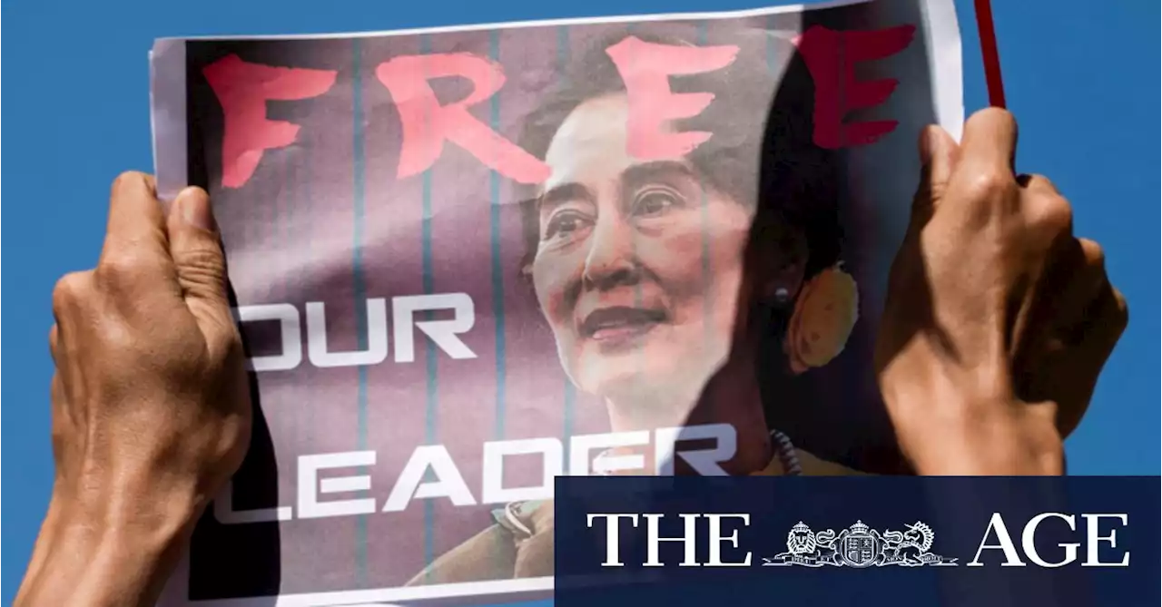 Aung San Suu Kyi among 7000 to receive pardons