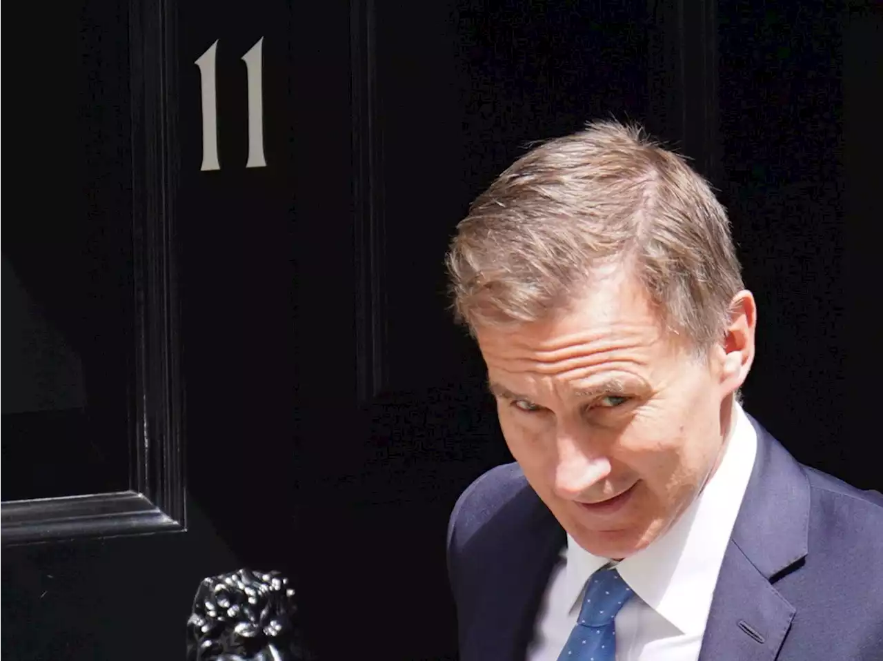 Mortgage relief in Autumn Statement unlikely but Sunak may raise hopes of Budget giveaways