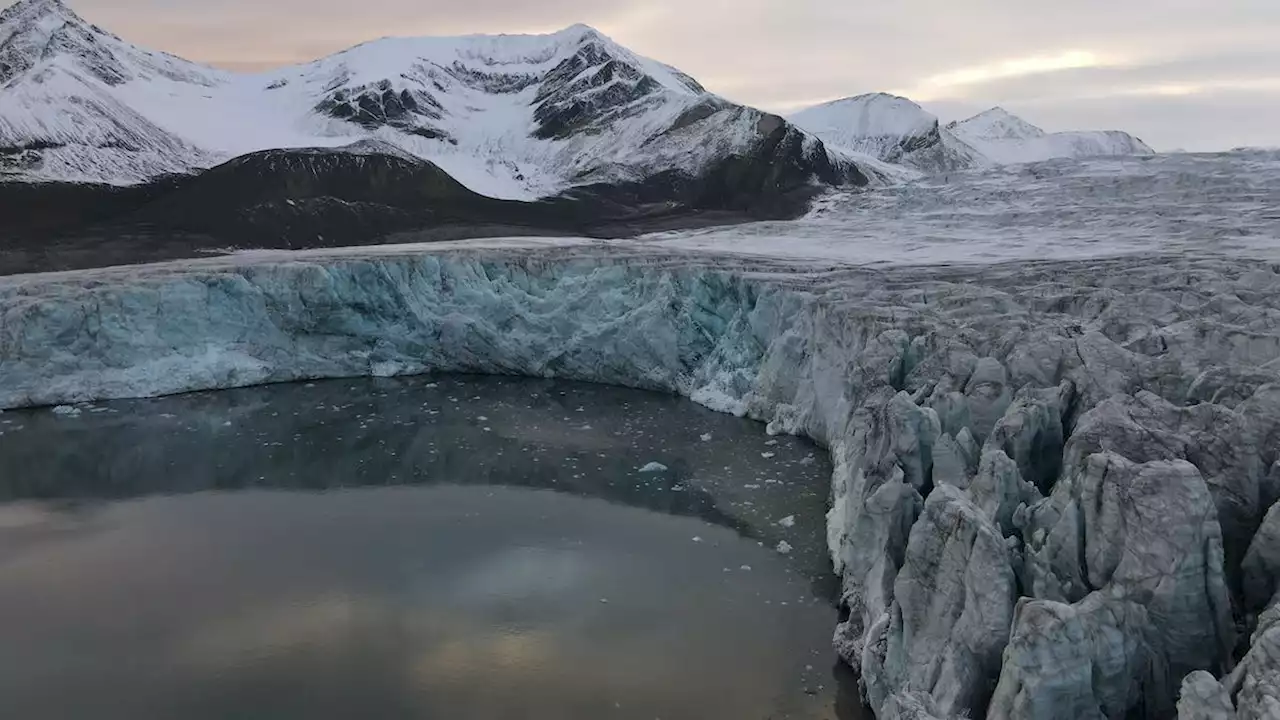 Varmerekord på Svalbard - første måned med over ti grader i snit