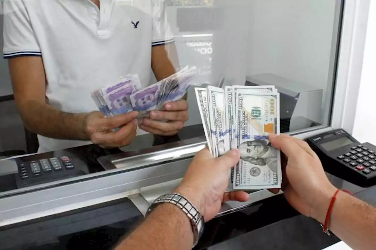 El dólar abre este martes al alza ganando más de $51 frente a la TRM