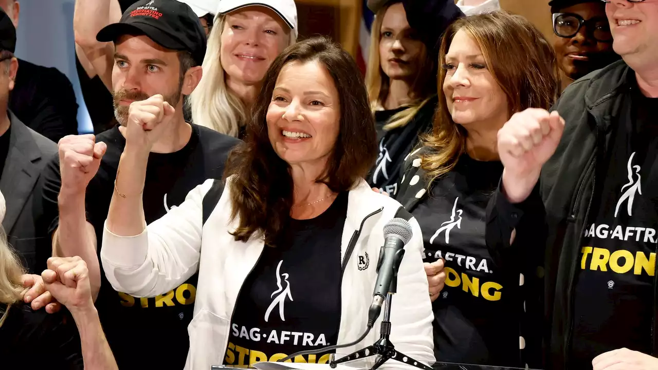 Fran Drescher Predicts 6 More Months of Actors Strike: “We’re Really in It to Win It”