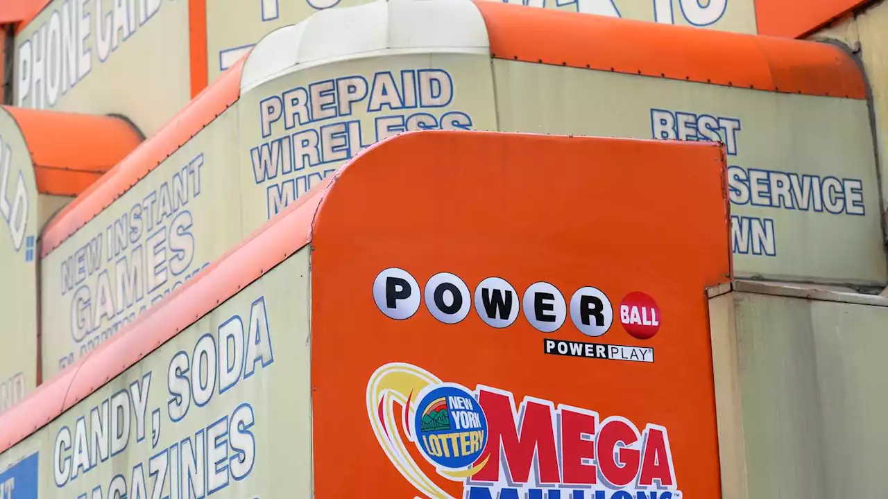 $1.05 billion Mega Millions jackpot drawing offers shot at 7th largest prize ever