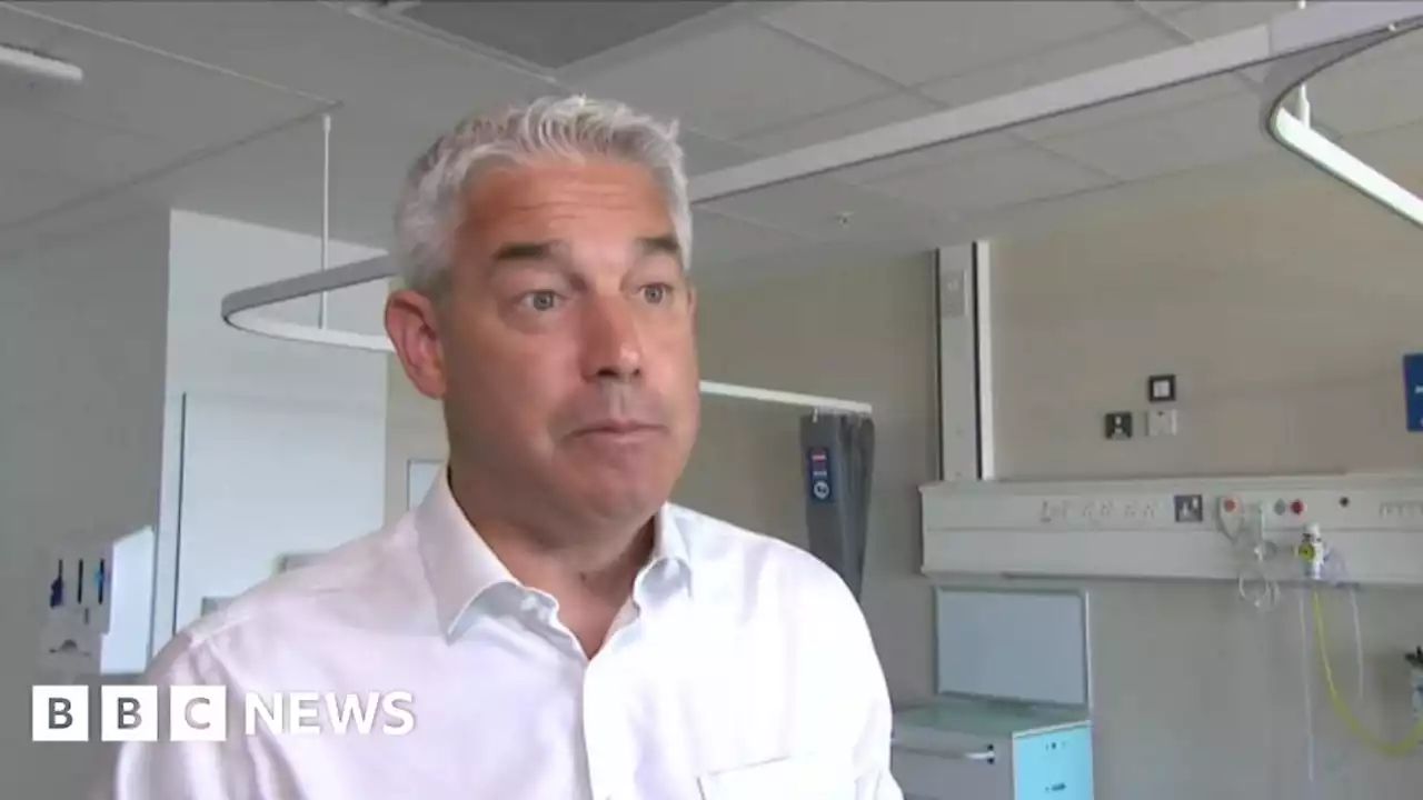 Brighton: Health secretary Steve Barclay visits hospital building