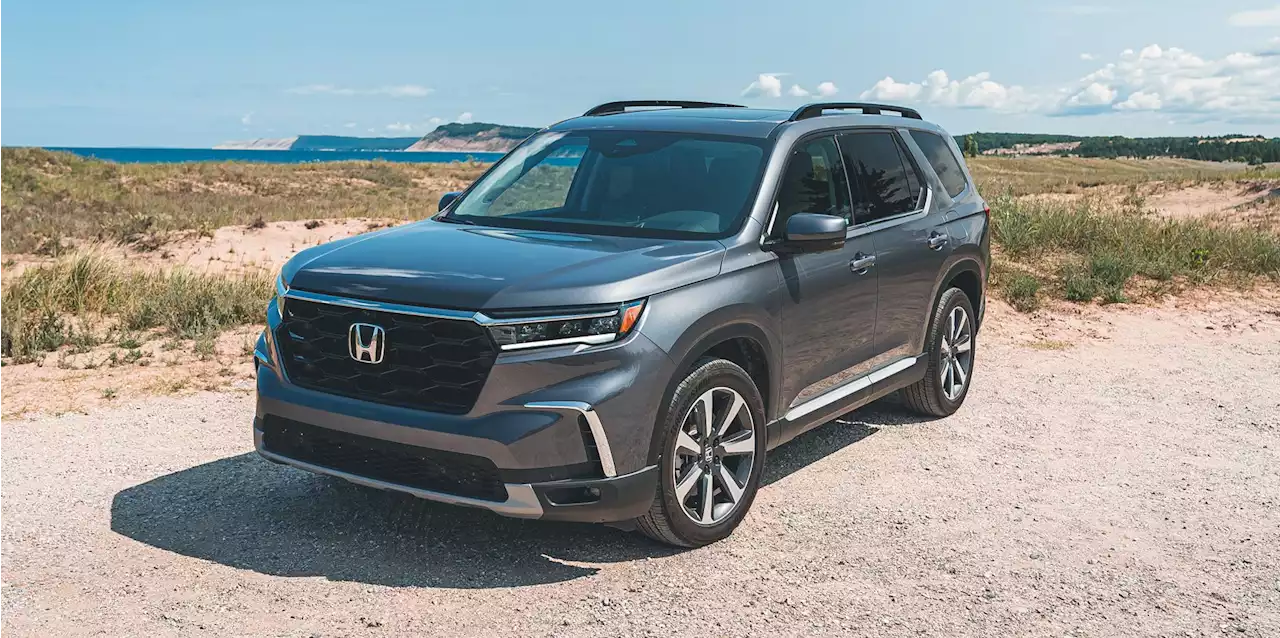 2023 Honda Pilot Elite Tested: Birds of a Feather Fly Together