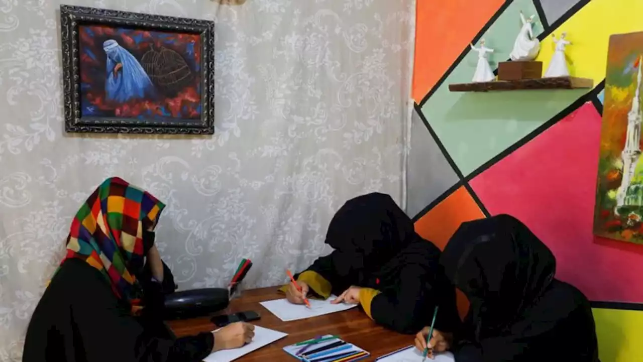 Art therapy offers relief to Afghan women struggling with mental health