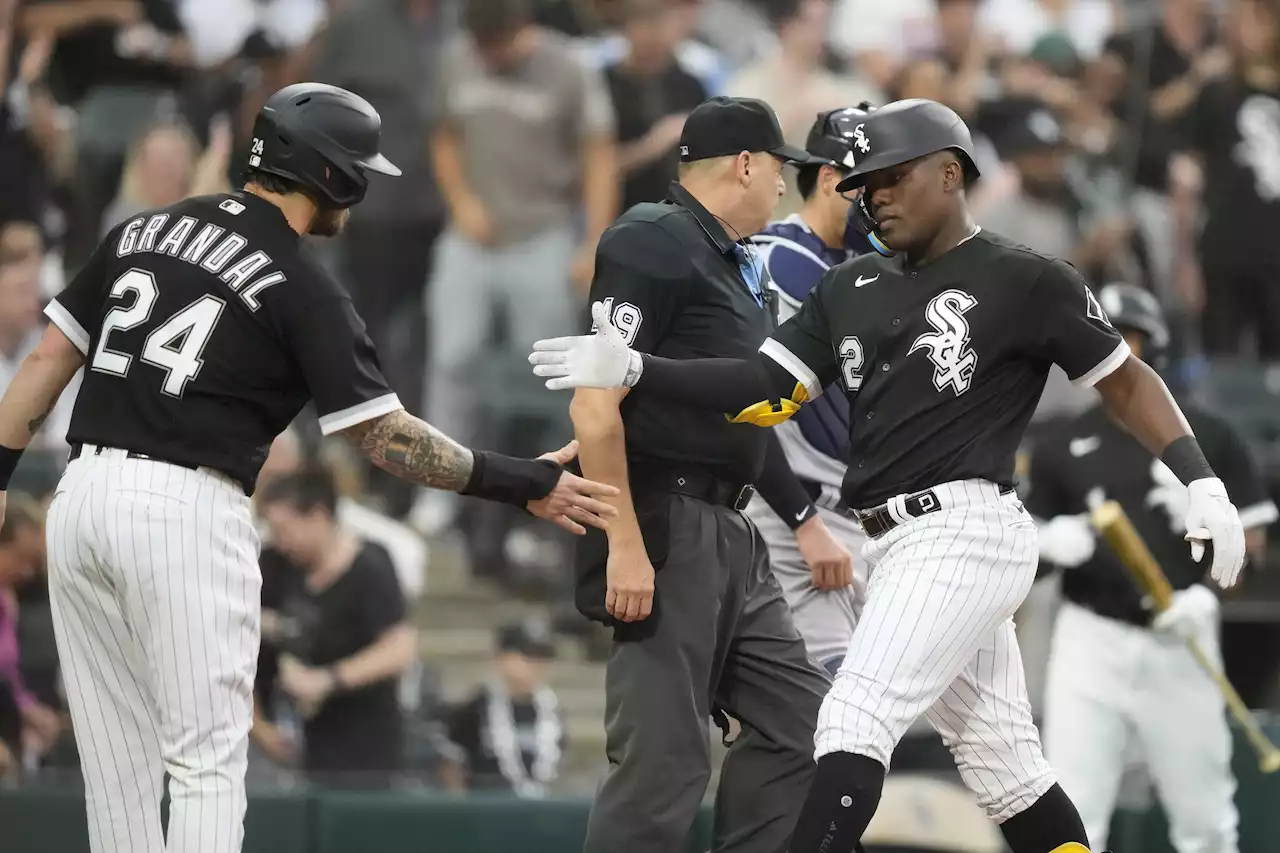 Colas comes through in White Sox's lopsided win over Yankees