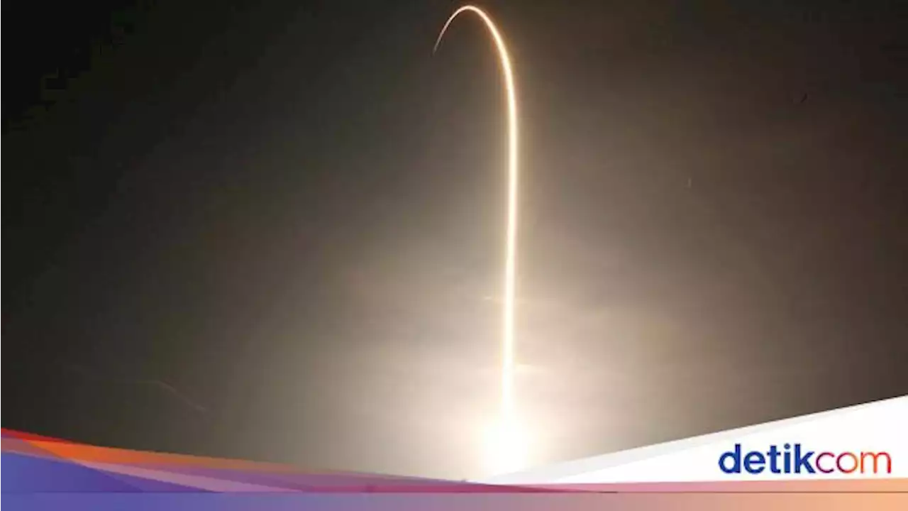 Duh! Peluncuran Roket Elon Musk Ternyata Lubangi Ionosfer Bumi