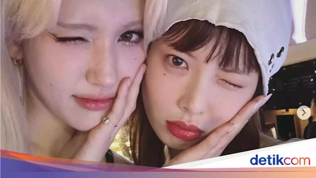 Somi dan HyunA Bikin Geger Usai Ciuman Bibir, Tuai Pro Kontra Penggemar