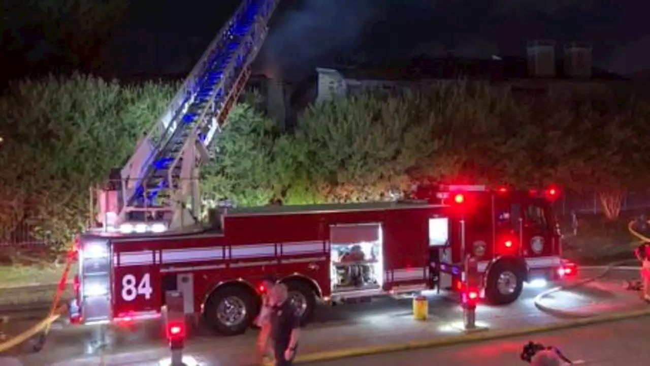 HFD: Residents displaced following 2-alarm fire at apartment complex in Greenspoint