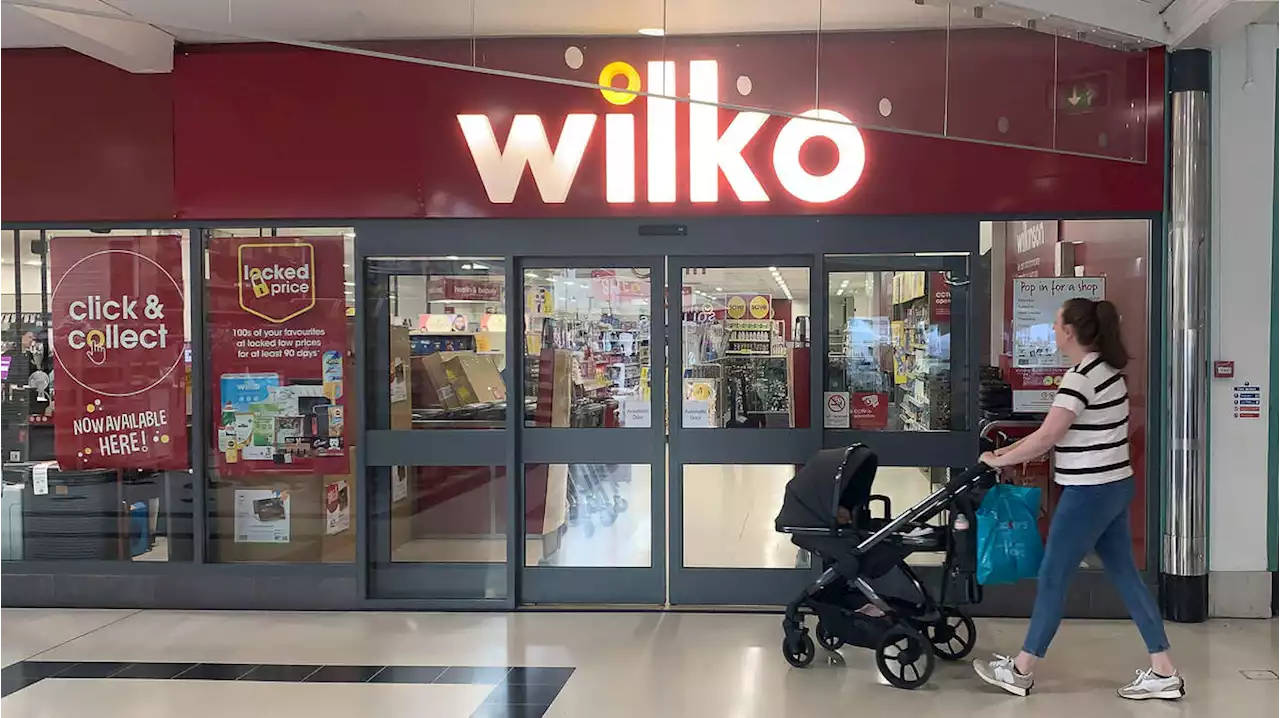 Wilko collapses into administration as 400 shops and 12,000 jobs at risk after last-minute rescue talks collapse