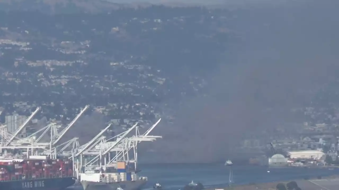 Firefighters battle fire at Port of Oakland