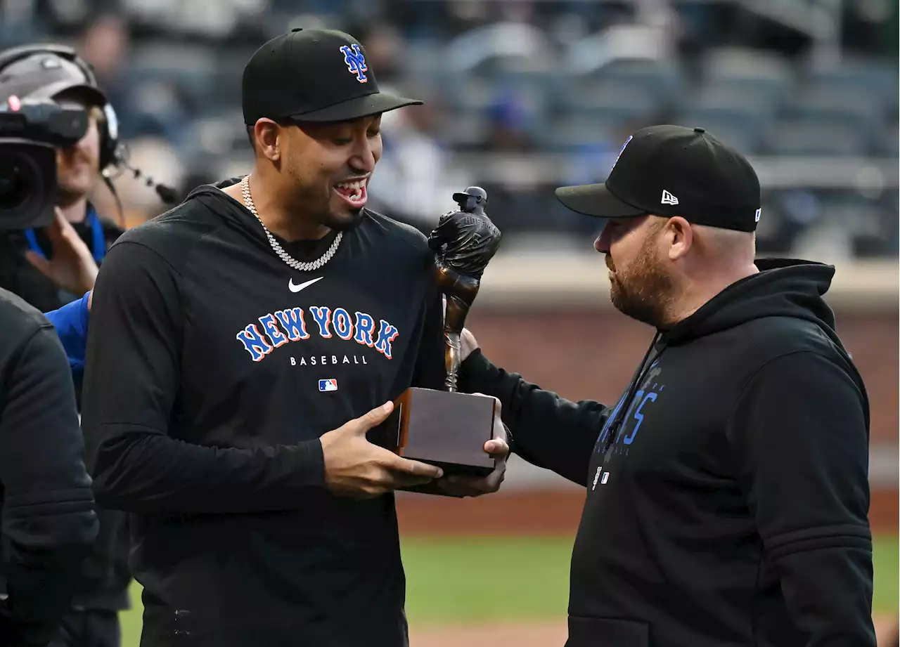 Mets leaving door open for Edwin Diaz to pitch this season: Talks ‘going on now’