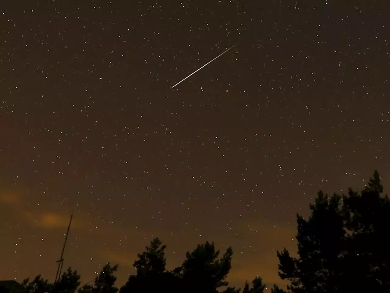 Annual Perseid Meteor Shower Reaches Peak This Weekend