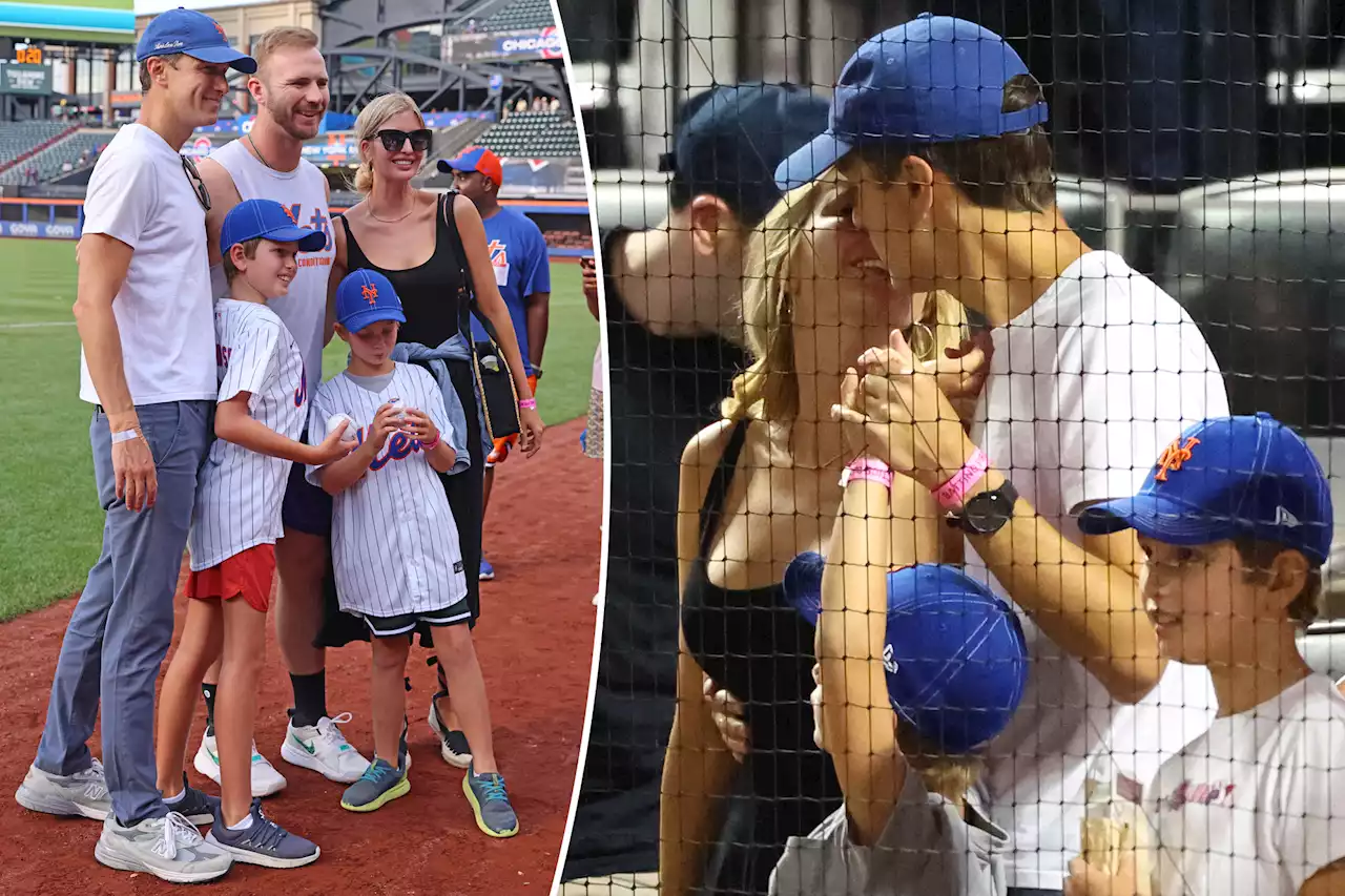 Beaming Ivanka Trump and Jared Kushner kiss as they take in Mets game with their kids