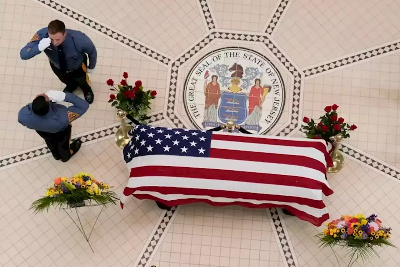 New Jersey Lt. Gov. Sheila Oliver lies in state in the capitol rotunda