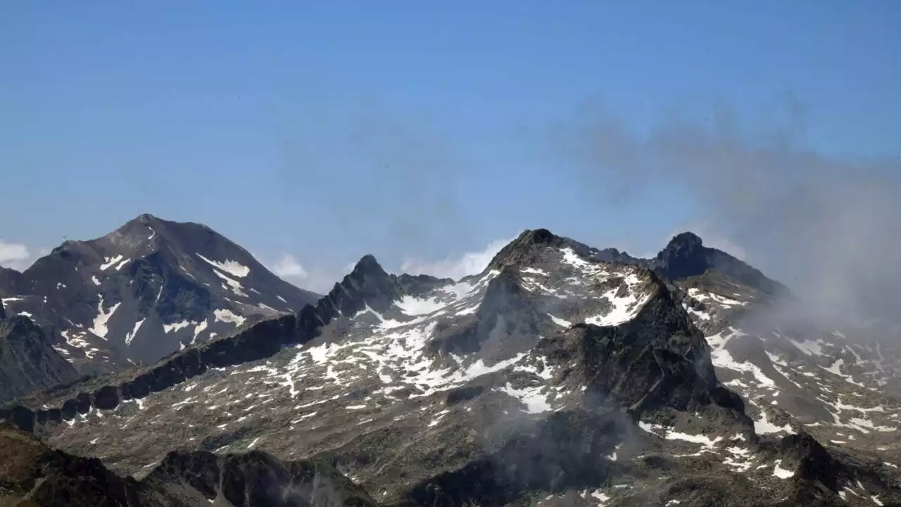 Espagne: nouvelle vague de chaleur intense et fonte accélérée des glaciers pyrénéens