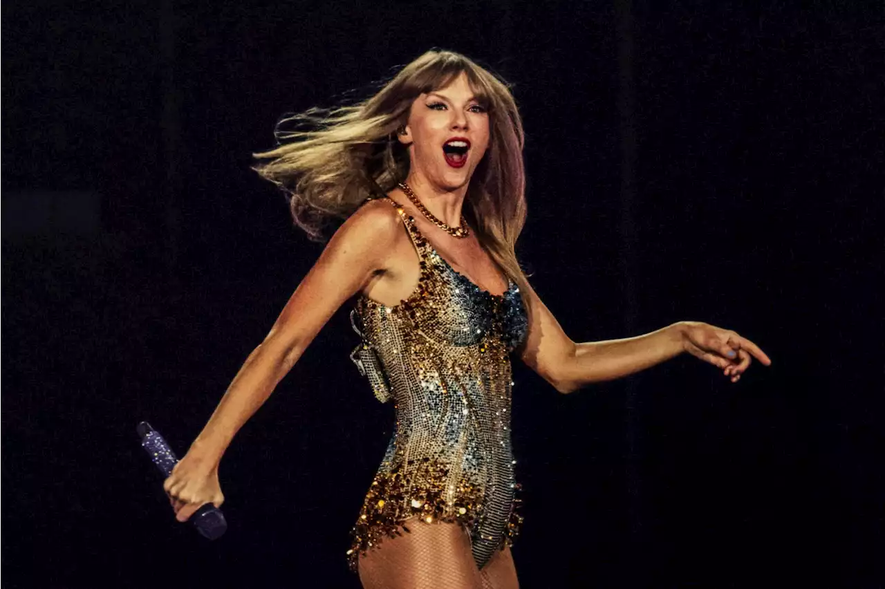 Taylor Swift Reveals '1989 (Taylor's Version)' As Next Re-Recorded Album