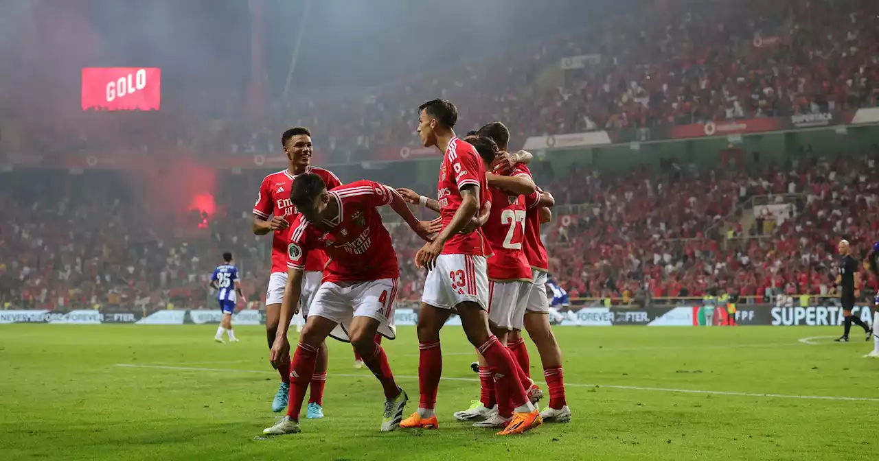 Benfica vence FC Porto e conquista Supertaça Cândido de Oliveira