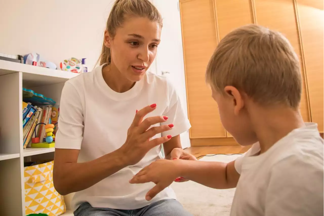 Handy tips for parents when bugs bite their children