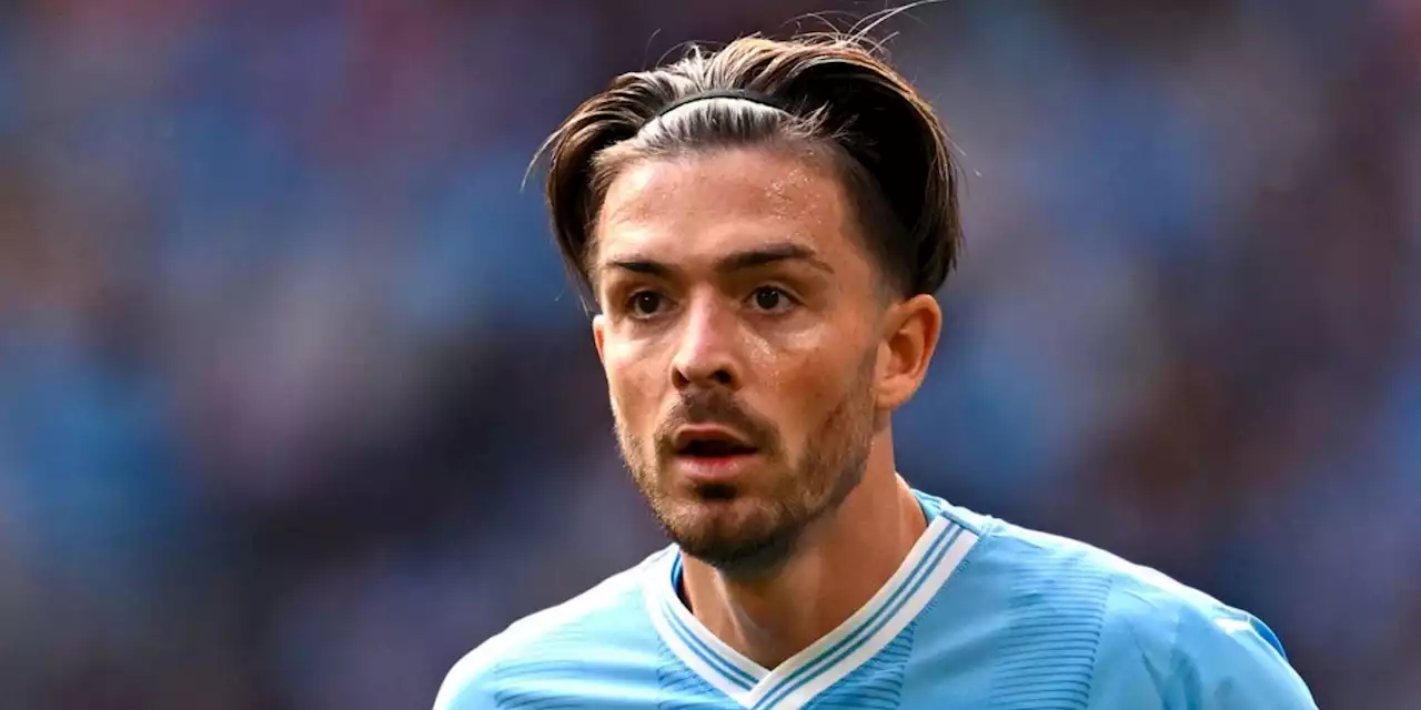 Grealish, Lamborghini in sosta vietata: evita la multa ma...