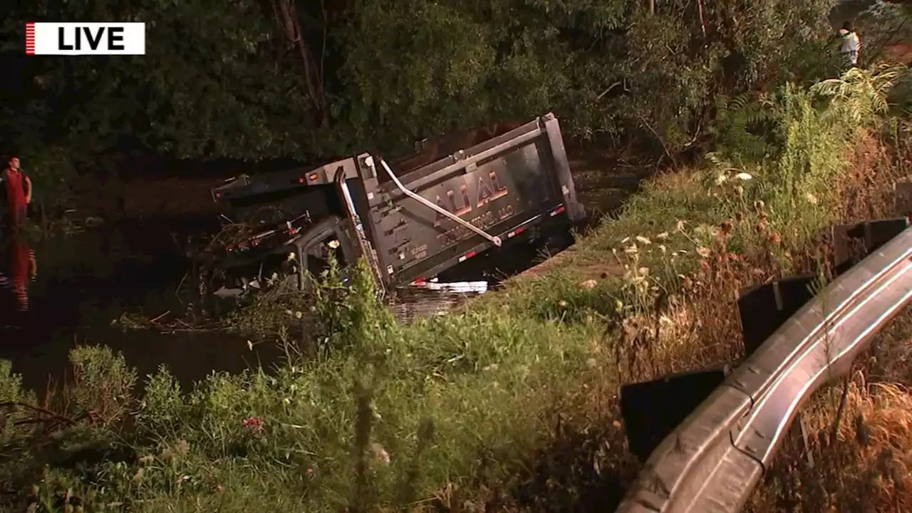 Truck crashes into Cumberland County river; driver missing