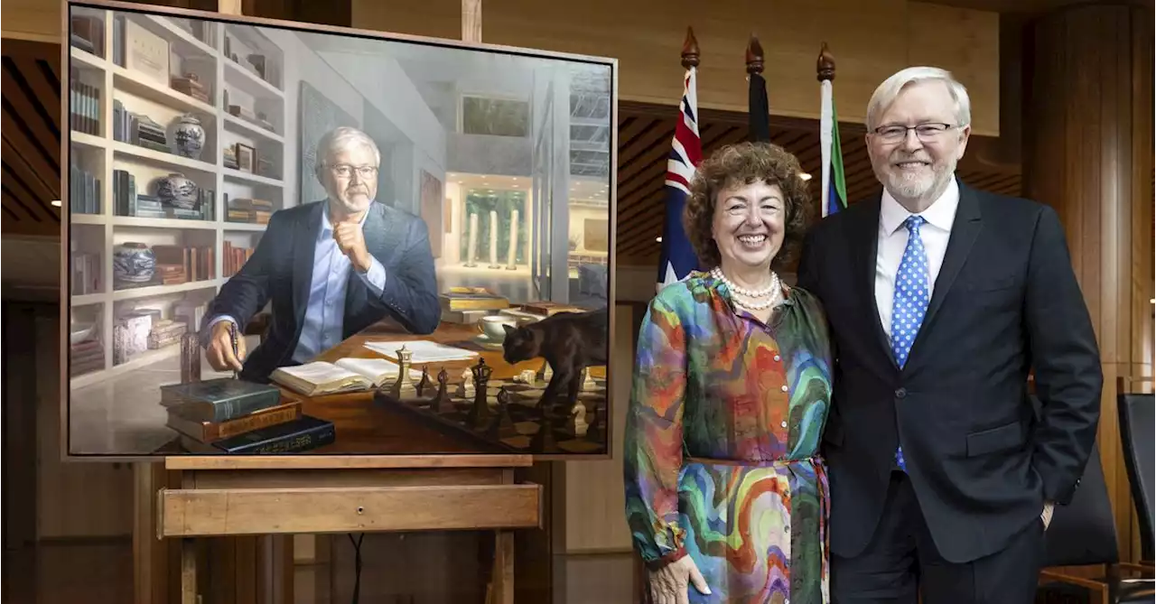 Kevin Rudd's official prime minister portrait revealed