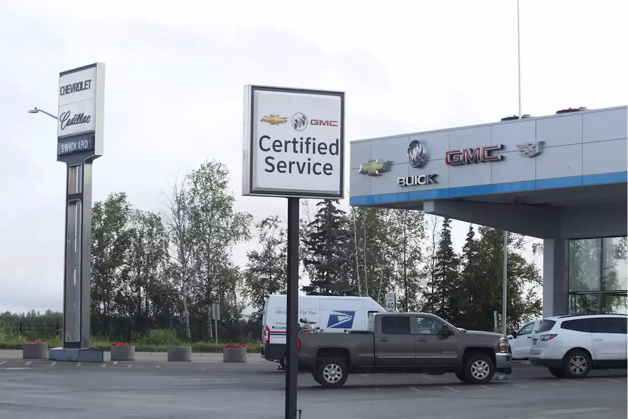 Alaska’s Swickard car dealerships tricked buyers in ‘bait-and-switch’ scheme, state lawsuit says