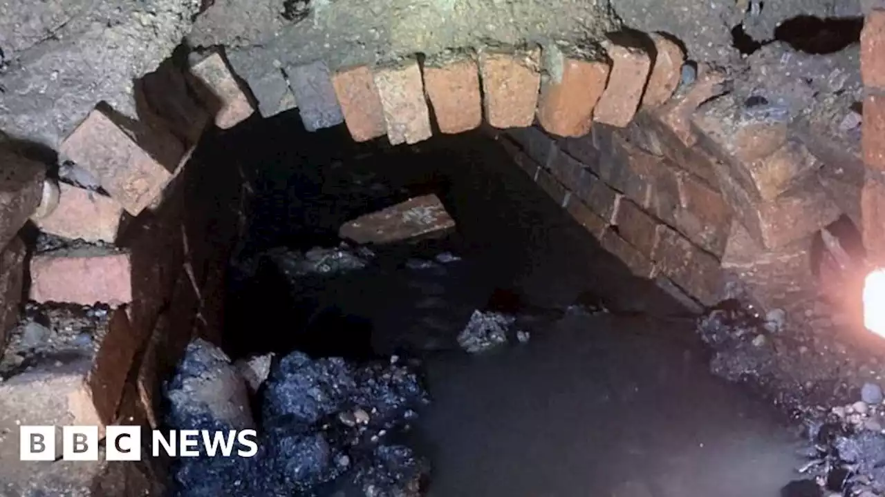 Newark sinkhole disruption set to last many more weeks