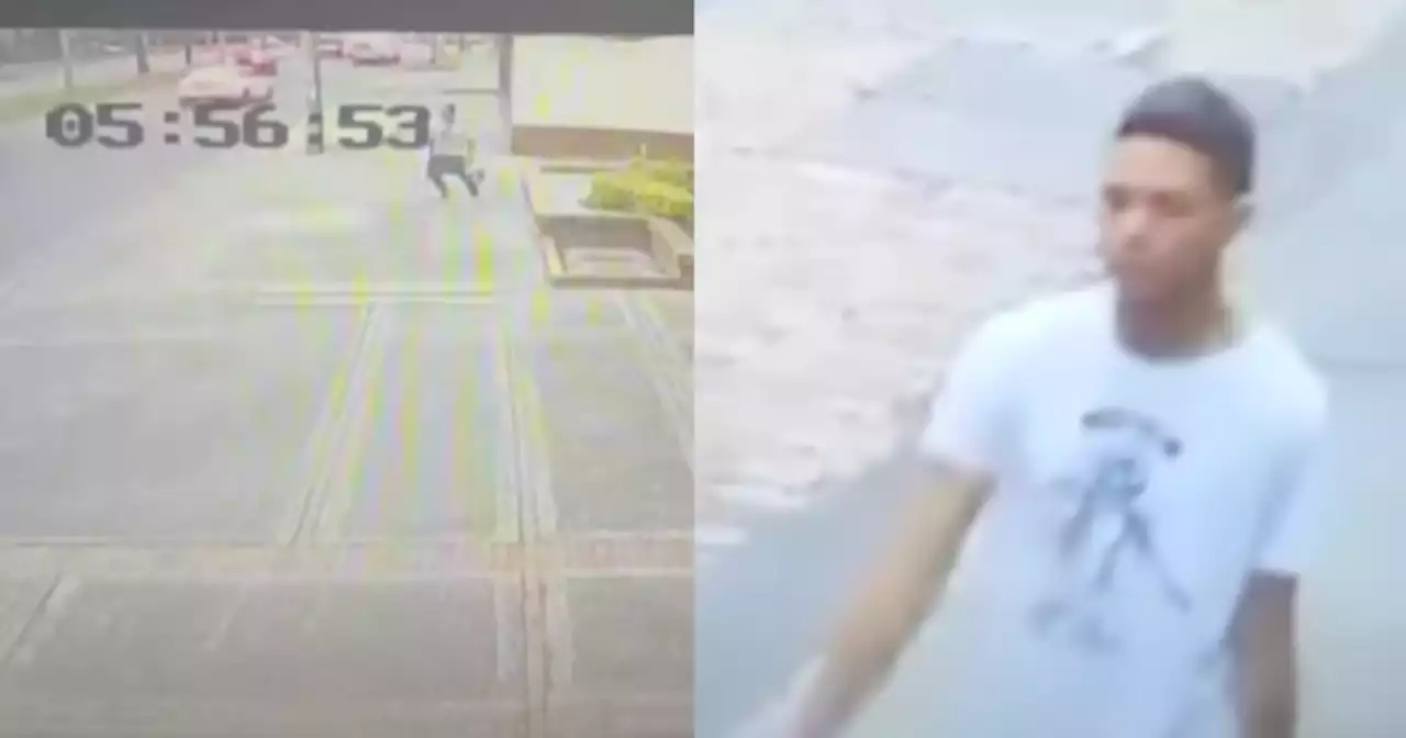 Video: en Cedritos un hombre con cuchillo ataca a personas sin mediar palabra