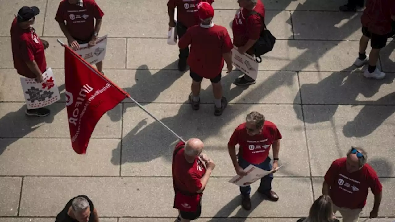 Unifor Union Sets High Expectations for Automakers in Contract Talks