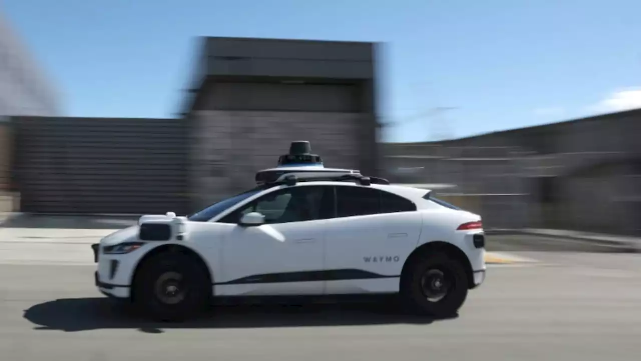 Driverless taxis gain ground in San Francisco