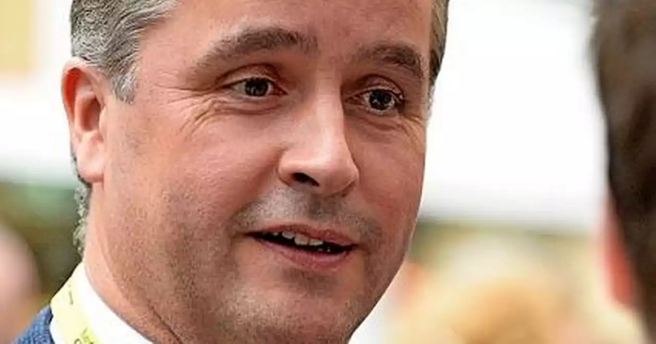 Former SNP MP Angus MacNeil says he will still stand at general election