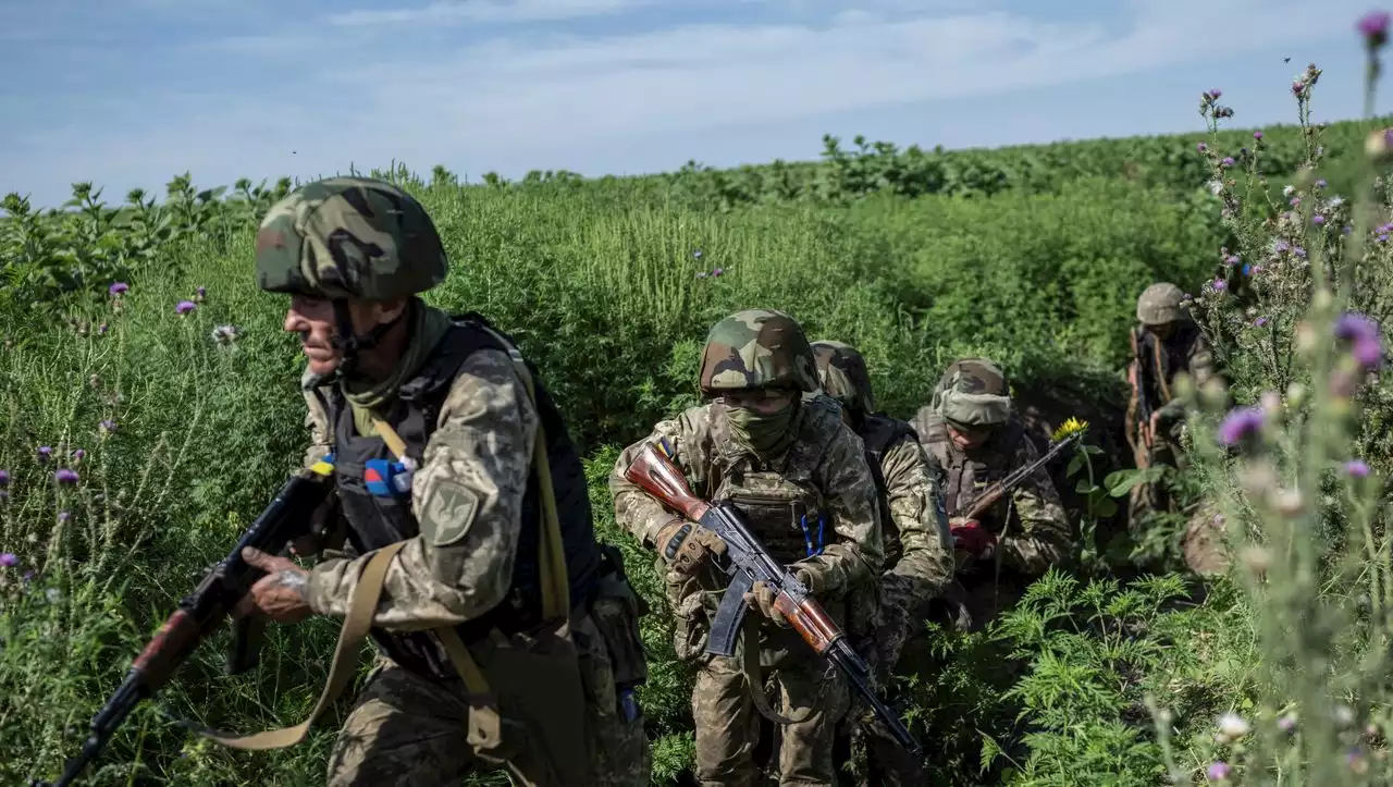 (S+) Ablenkungsmanöver im Donbass: Wie Russen und Ukrainer sich gegenseitig ablenken