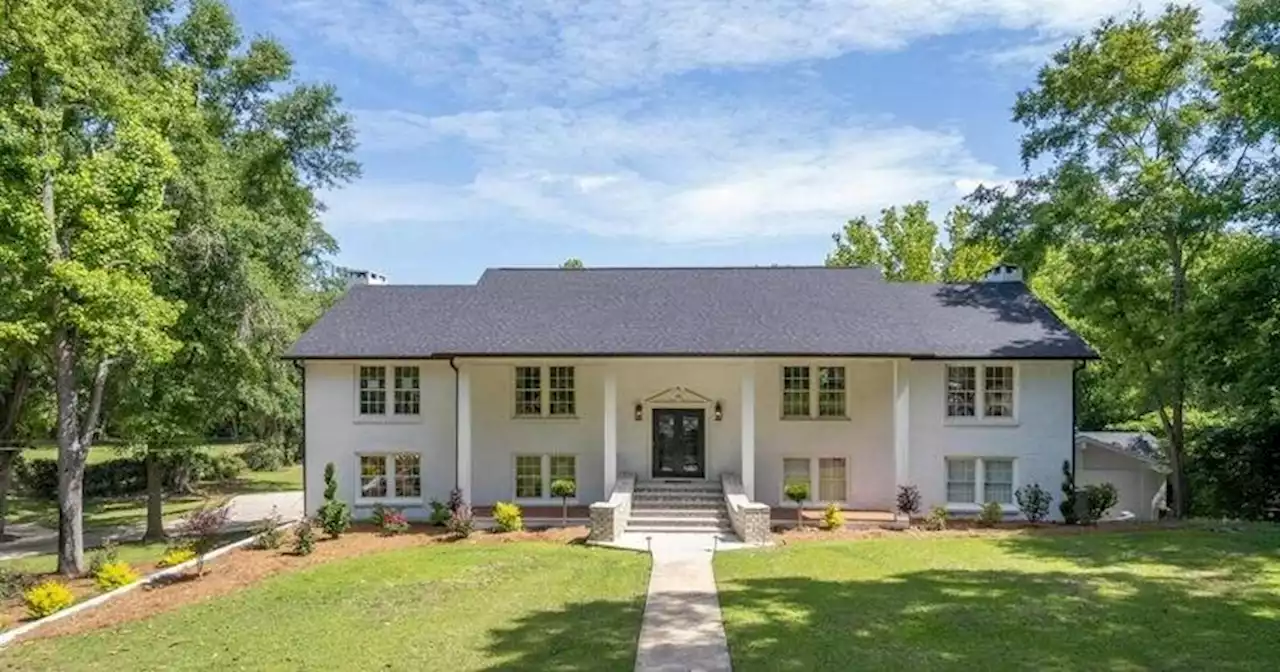 Luxury homes on the market in Dothan