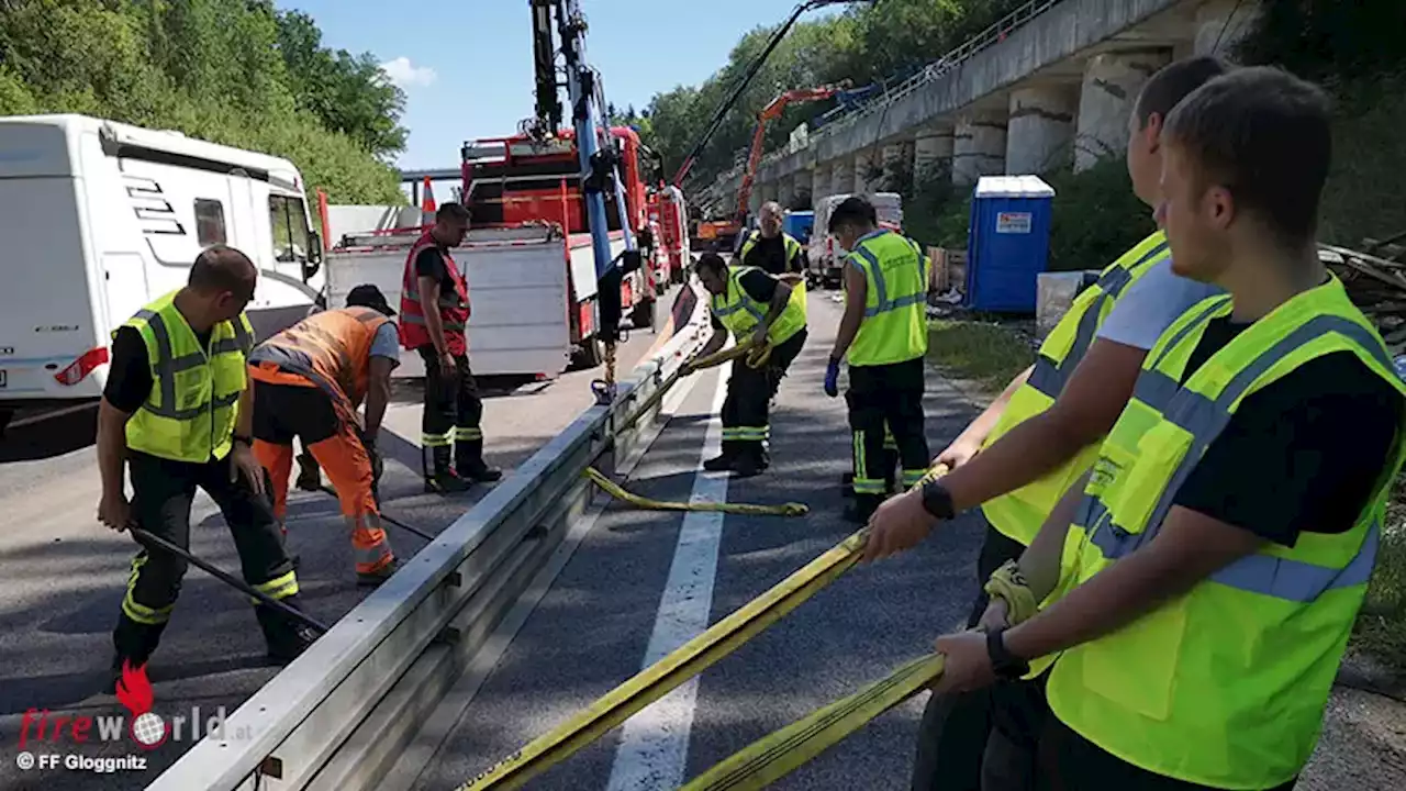 Nö: Lkw kollidiert auf S6 mit Baustellenabsicherung