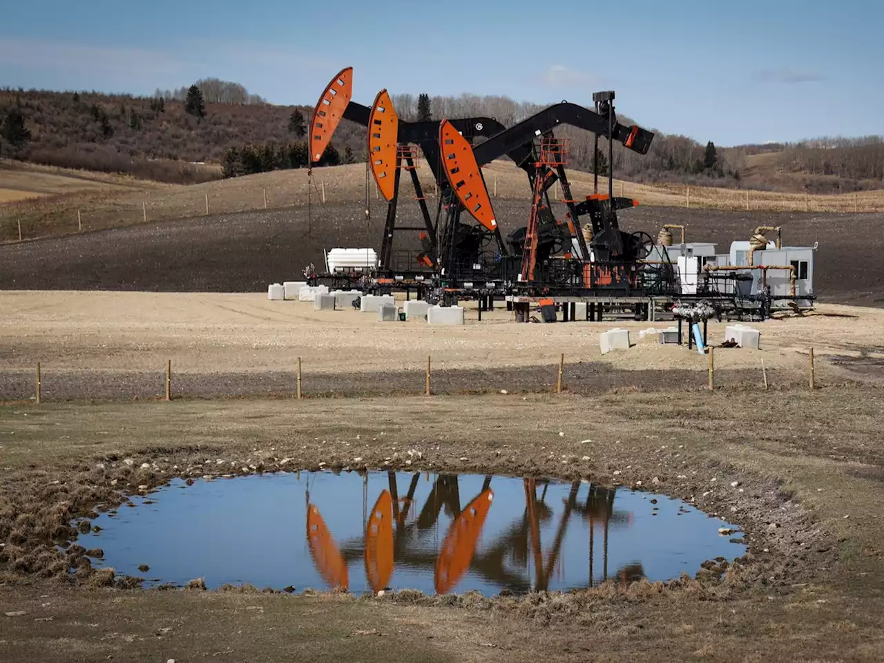 Canada Introduces New Rules to Transition to Renewable Energy