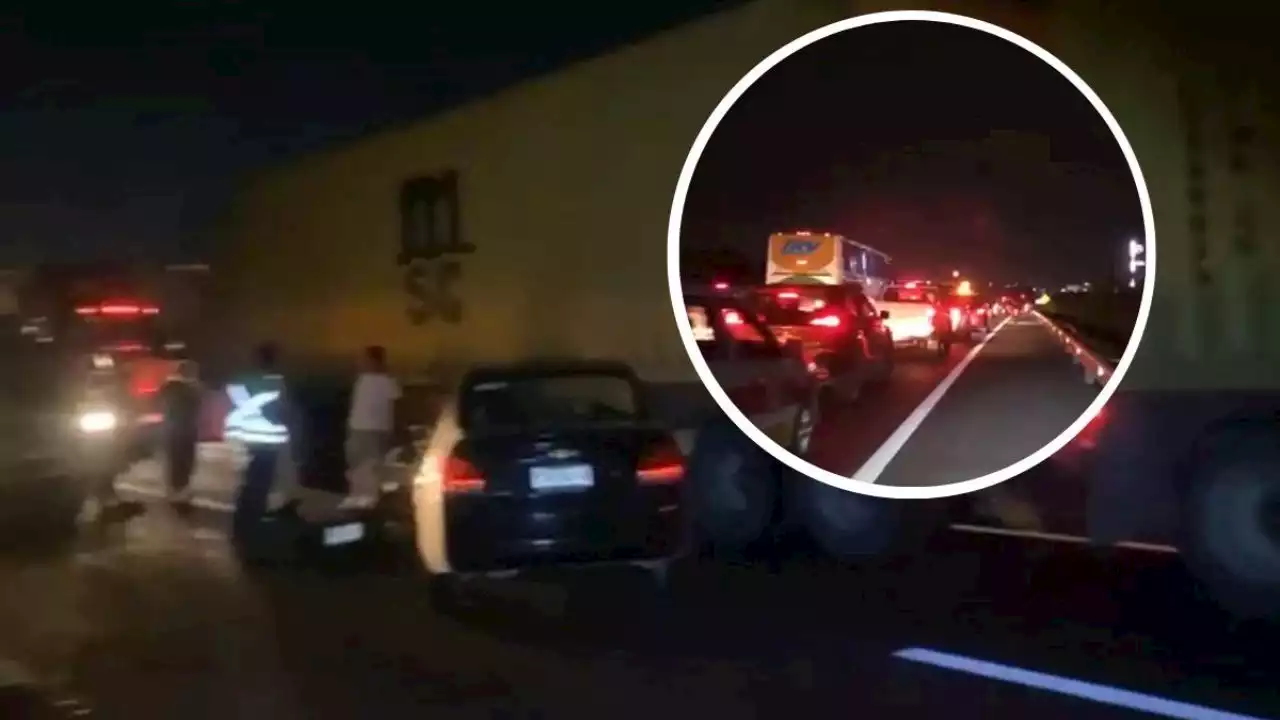 Caos vial en autopista Veracruz-La Antigua tras choque de auto con tráiler; filas de hasta 3 km