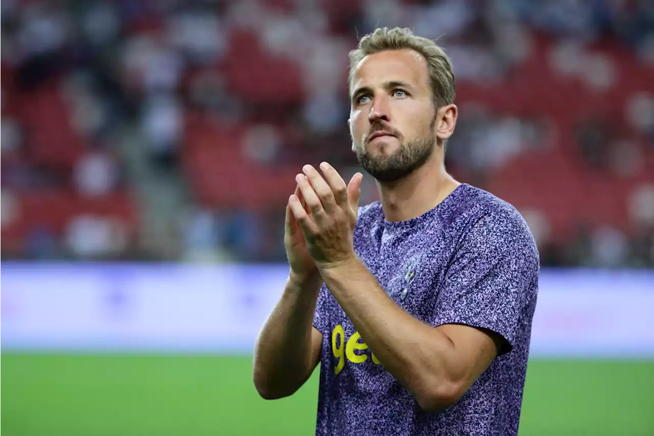 Harry Kane 'left sitting in Stansted airport' as Tottenham block Bayern move