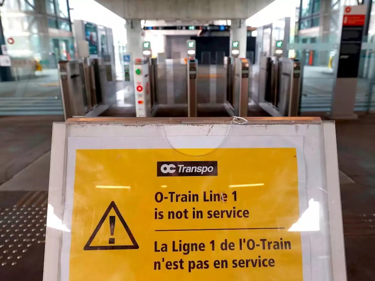 Ottawa's LRT System Faces Safety Issues and Design Flaws