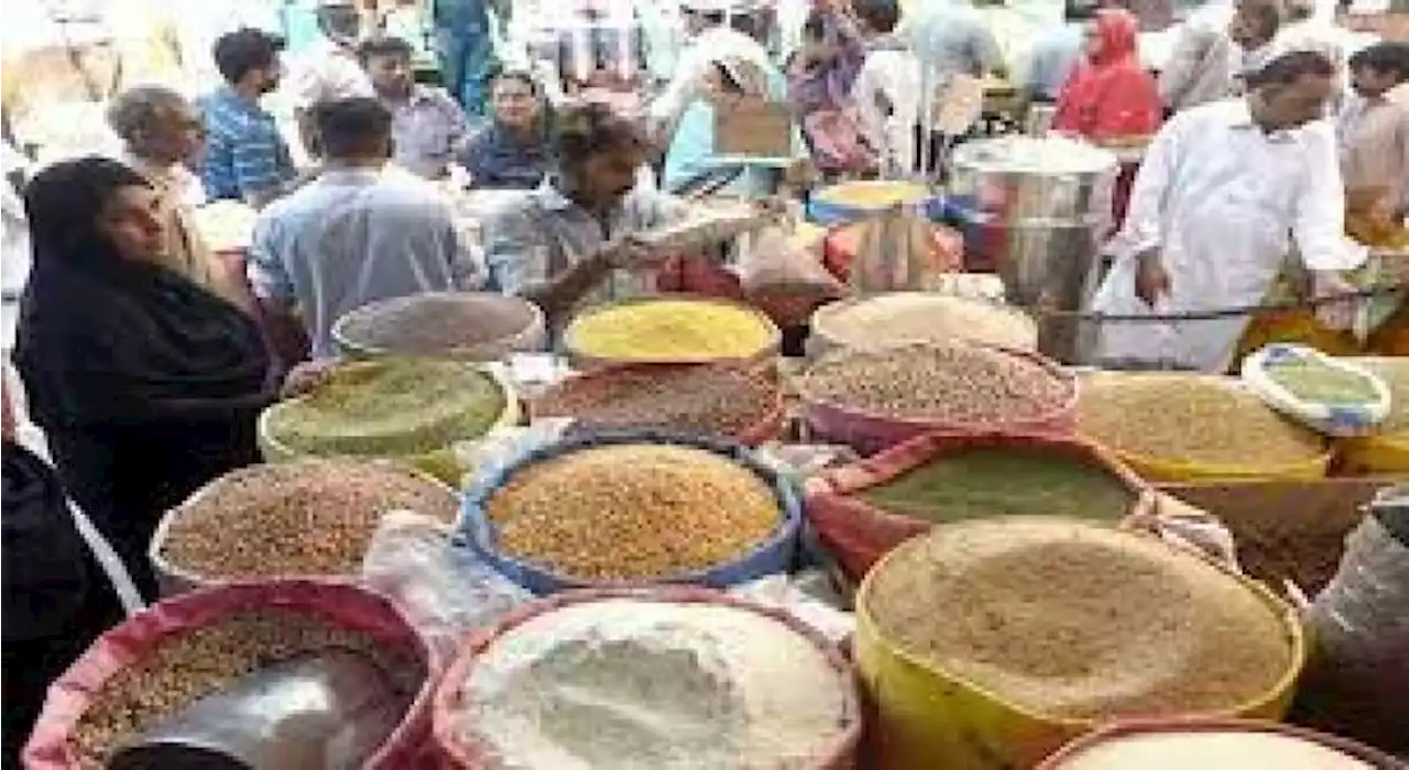 مہنگائی کی شرح میں اضافہ سالانہ بنیادوں پر مہنگائی کی شرح 30.82 فیصد تک پہنچ گئی