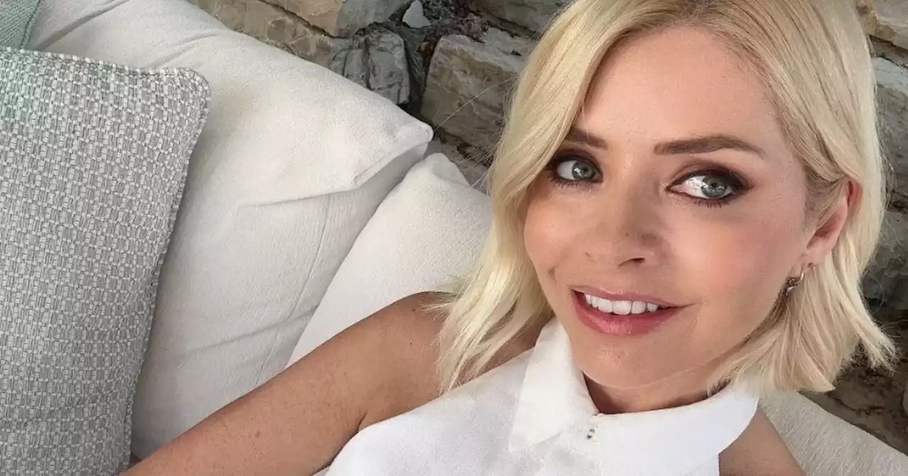 Holly Willoughby-loved white linen dress is now just £12 in the New Look sale